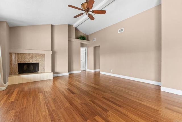 Detail Gallery Image 6 of 56 For 10106 Buena Vista Ave, Santee,  CA 92071 - 4 Beds | 2 Baths