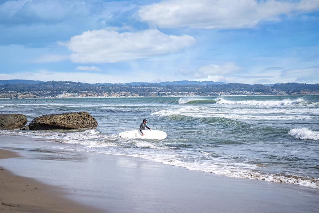 509 36th Avenue, Santa Cruz CA: https://media.crmls.org/mediaz/b52d6e38-46ff-4f66-b0aa-0c97b65998d5.jpg