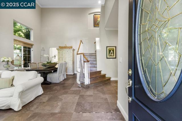 82 BEAR PLACE, Clayton CA: https://media.crmls.org/mediaz/b52d70a3-ea6f-4763-a839-abe8b8d153cd.jpg