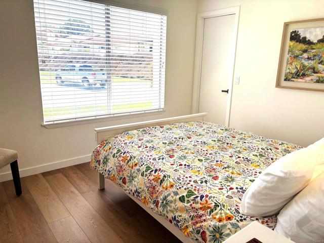 1758 Charleston, Encinitas CA: https://media.crmls.org/mediaz/b52de990-0b66-443f-ae3b-6ab4cd548488.jpg