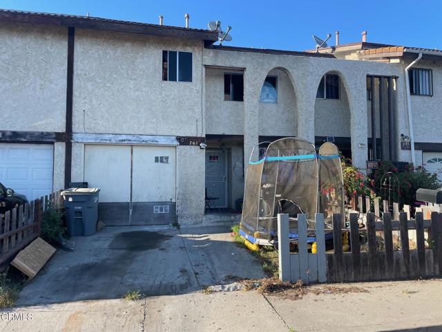 Detail Gallery Image 1 of 1 For 761 W 9th St, Oxnard,  CA 93030 - 2 Beds | 1/1 Baths
