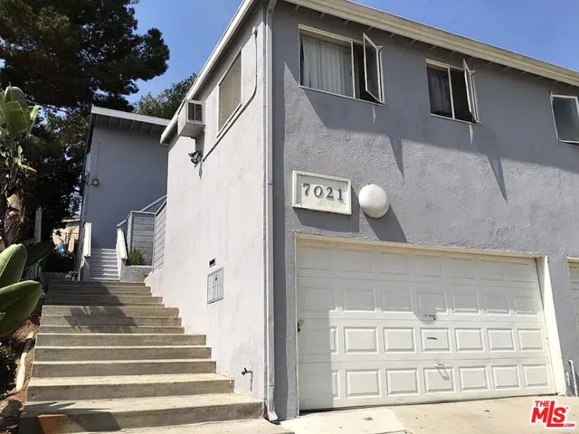 7021 Ramsgate Place, Los Angeles CA: https://media.crmls.org/mediaz/b52e2ff0-5d19-4e72-a18b-b216b20f12be.jpg