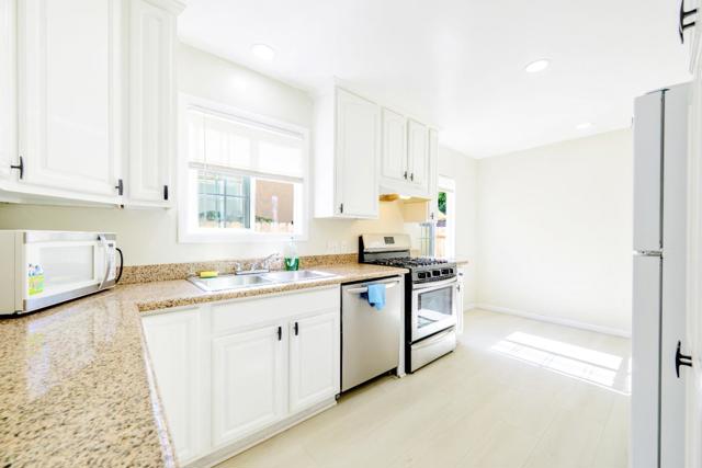 16829 Daryl Avenue, San Lorenzo CA: https://media.crmls.org/mediaz/b52f9f8f-9925-462f-8523-7475794de671.jpg