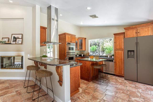 60 Toyon Way, Carmel Valley CA: https://media.crmls.org/mediaz/b52fefa2-bbef-421e-bfd9-766615b0b661.jpg