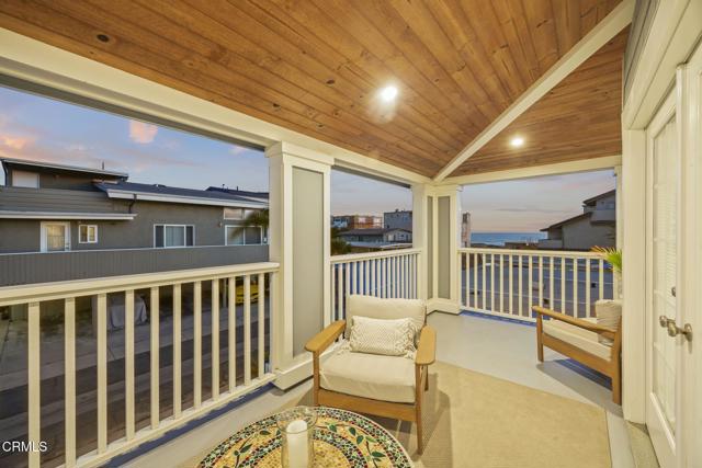 Detail Gallery Image 5 of 57 For 1111 Dover Ln, Ventura,  CA 93001 - 4 Beds | 3/1 Baths