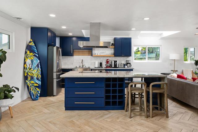 5152 Brighton Avenue, San Diego CA: https://media.crmls.org/mediaz/b530cf0d-11db-4ef3-a387-9fbbf46b8710.jpg