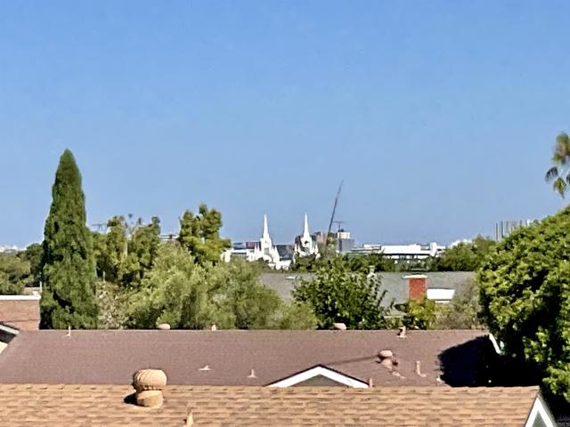 Detail Gallery Image 46 of 49 For 3128 Governor Dr, San Diego,  CA 92122 - 4 Beds | 2 Baths