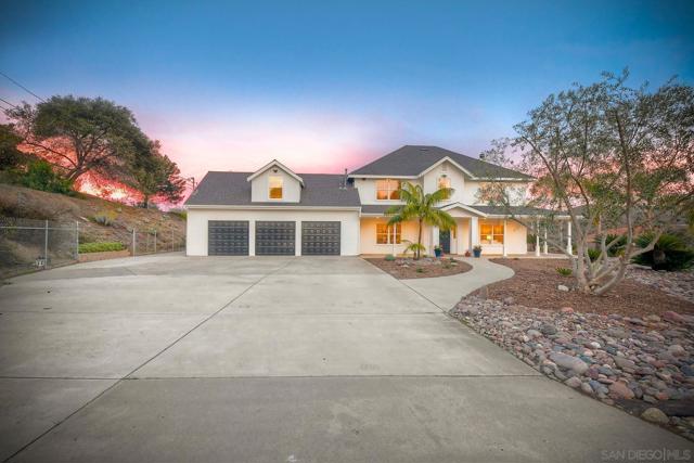 Image 47 of 54 For 2951 Fairview Dr