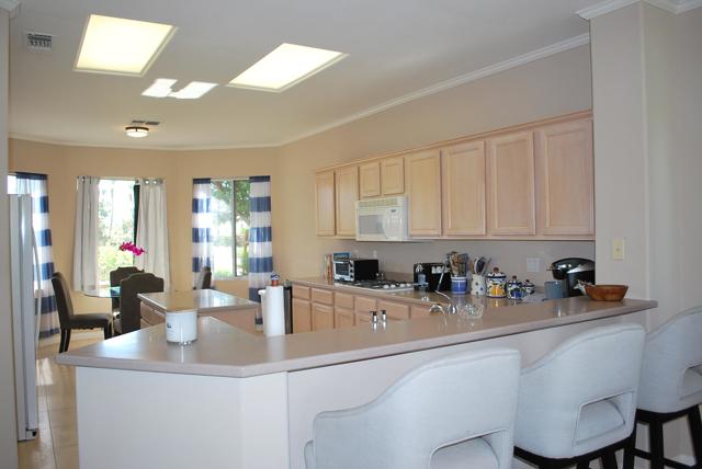 35491 Rosemont Drive, Palm Desert CA: https://media.crmls.org/mediaz/b532ef68-80f3-4e9a-85b3-f0d1b2989303.jpg