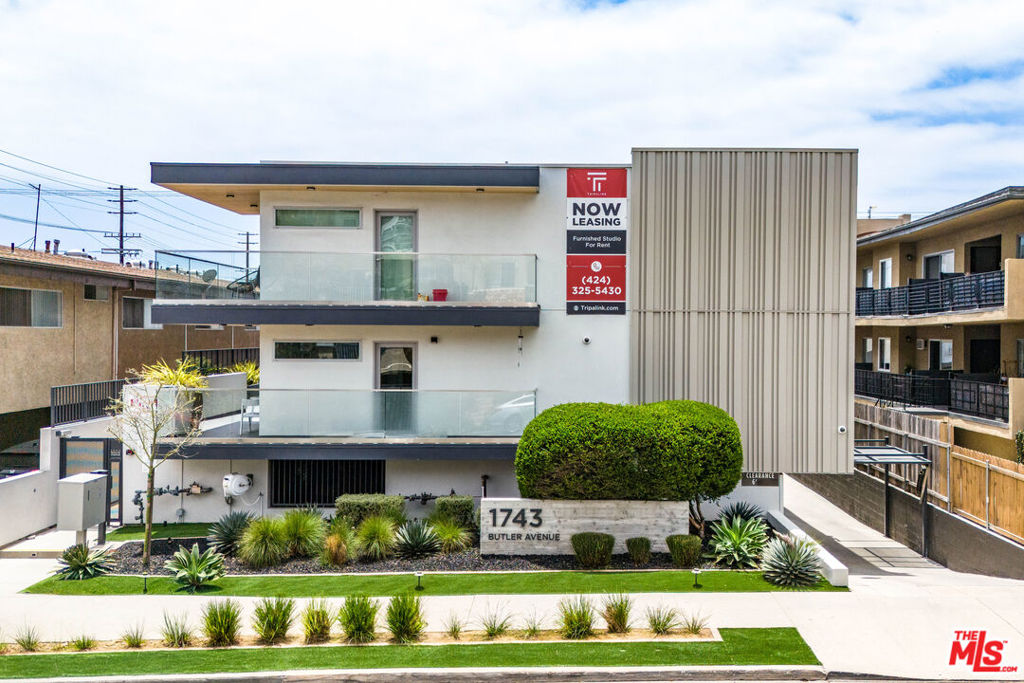 Multifamily at 1743 Butler Avenue