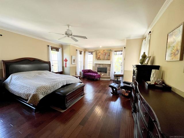 12470 Sundance Ave, San Diego CA: https://media.crmls.org/mediaz/b5347de8-88f4-4fb4-90bc-3caa53e60fe5.jpg