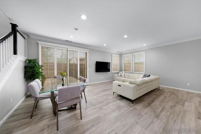 13348 Camelia Way, San Diego CA: https://media.crmls.org/mediaz/b5348df4-d66e-4d65-9bf4-8e86703bf1ce.jpg