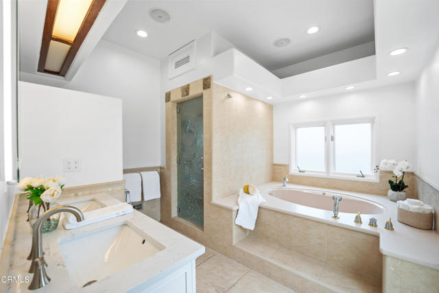 Detail Gallery Image 21 of 49 For 5143 Breakwater Way, Oxnard,  CA 93035 - 3 Beds | 2/1 Baths