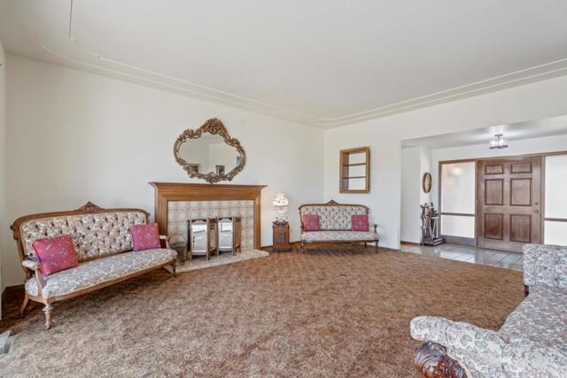 35 Rays Circle, Hollister CA: https://media.crmls.org/mediaz/b537f487-14f1-43fe-b6f6-8b121efeee3b.jpg