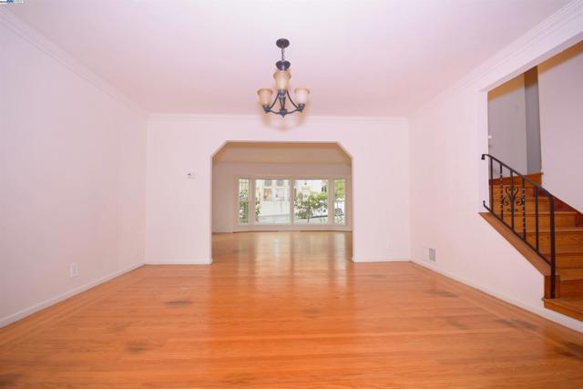 22813 2Nd St, Hayward CA: https://media.crmls.org/mediaz/b538ff81-72d4-4876-9a45-830f064d3246.jpg