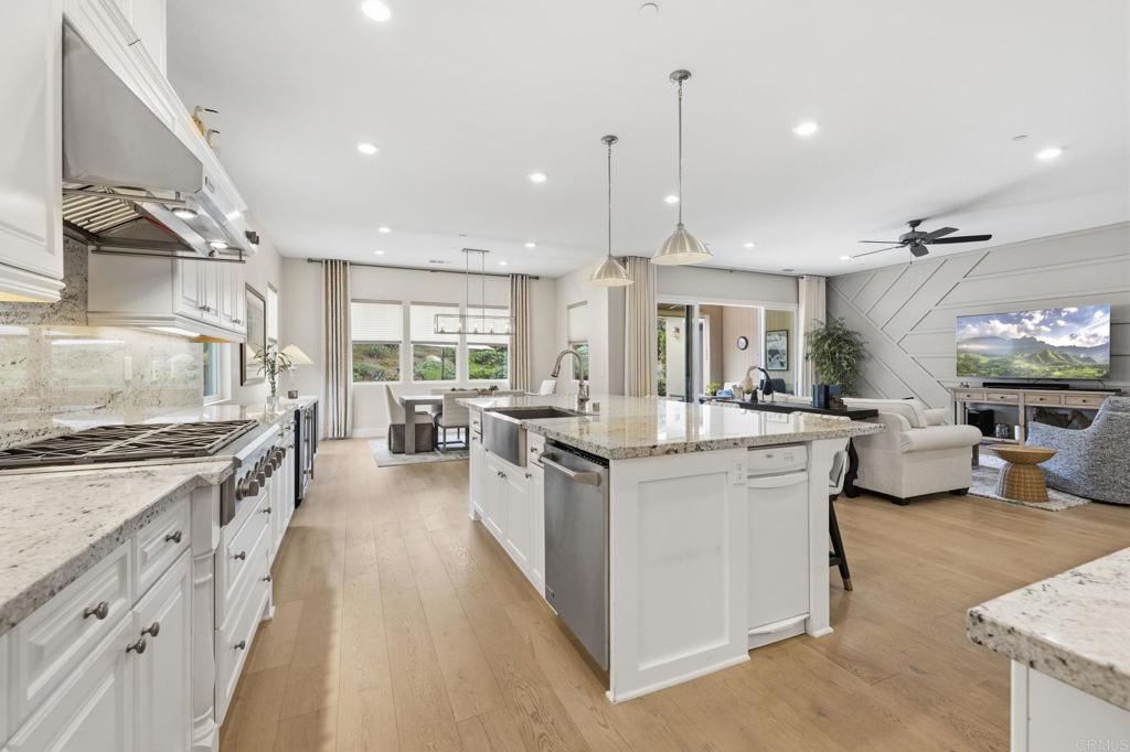 5468 Reef Circle - photo 12