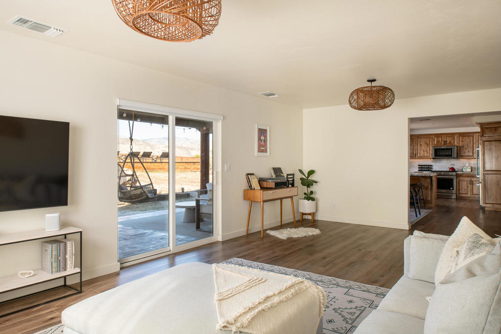 MLS #219138797DA image #14