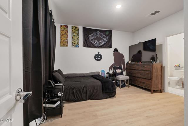 Detail Gallery Image 4 of 34 For 751 Winchester Dr, Oxnard,  CA 93036 - 4 Beds | 3/1 Baths