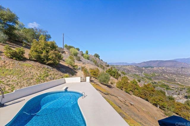 Detail Gallery Image 23 of 57 For 13584 Mcnally Rd, Valley Center,  CA 92082 - 4 Beds | 3 Baths