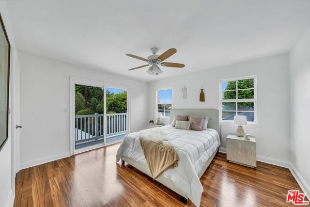8011 Rayford Drive, Los Angeles CA: https://media.crmls.org/mediaz/b53e203d-1943-41a3-940e-a573076e6882.jpg