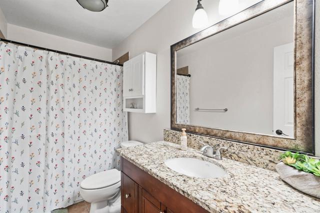 Detail Gallery Image 18 of 24 For 1463 N Broadway a,  Escondido,  CA 92026 - 2 Beds | 1/1 Baths