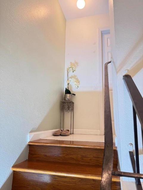 2701 Lone Bluff Way, San Jose CA: https://media.crmls.org/mediaz/b53eb1d4-5cf5-4e87-b0ba-2b2e78f54550.jpg