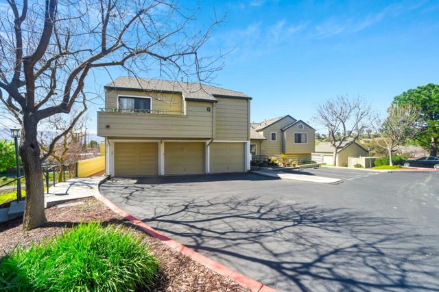 3110 Heather Ridge Drive, San Jose CA: https://media.crmls.org/mediaz/b53f6c96-5024-4da2-a07c-7290df8819a3.jpg