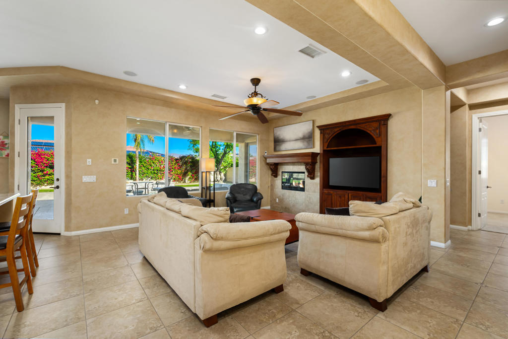 MLS #219139561DA image #11