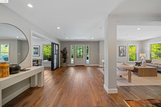 300 Rancho de Maria, Martinez CA: https://media.crmls.org/mediaz/b5429b47-e7de-46ac-a4c8-dd48a1e4bcad.jpg
