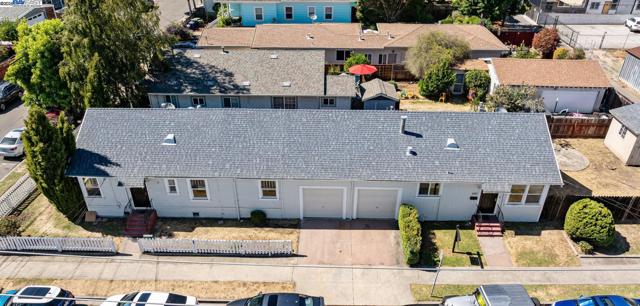 290 2Nd Ave, San Leandro CA: https://media.crmls.org/mediaz/b542dd62-0249-4bbe-8aa4-f59ce540b4e6.jpg
