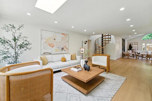 689 Robin Drive, Santa Clara CA: https://media.crmls.org/mediaz/b5432e36-f82c-430b-b158-3bbc99d77356.jpg