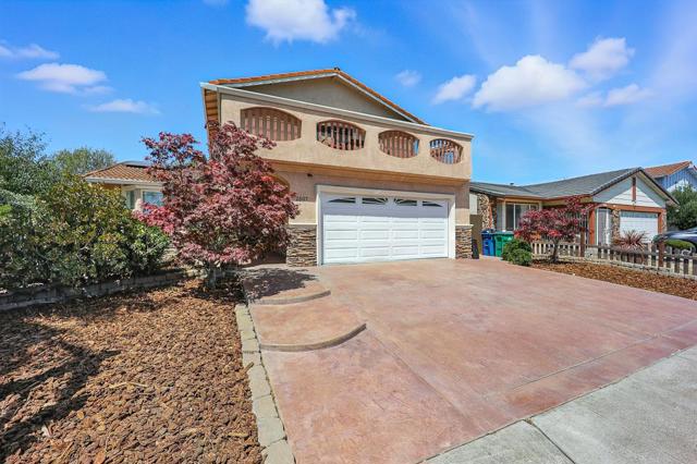 2507 Constellation Drive, Hayward CA: https://media.crmls.org/mediaz/b544ae0a-8f1a-4f84-a38c-d670160c472c.jpg