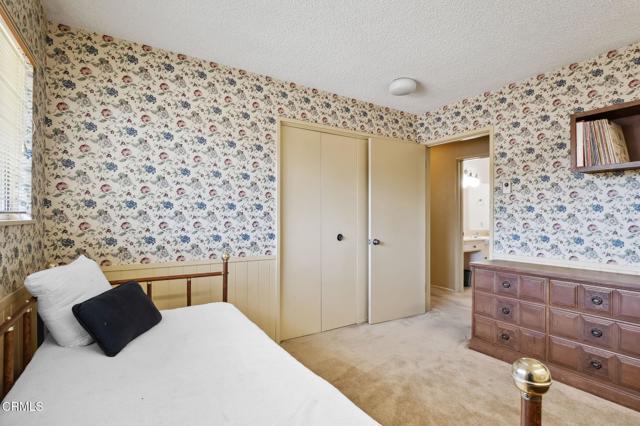 262 Crestwood Avenue, Ventura CA: https://media.crmls.org/mediaz/b54575d5-3de1-4887-9a39-02a7f6525017.jpg