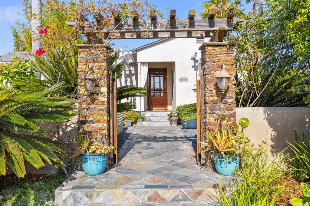 2427 Commonwealth Avenue - photo 4