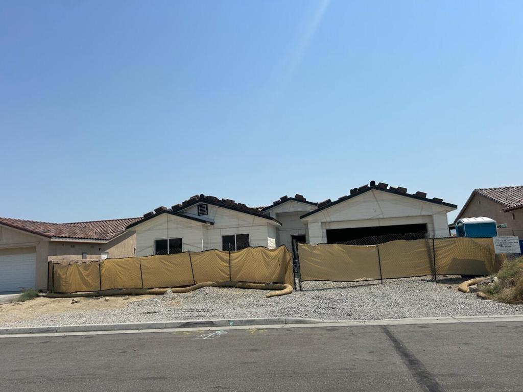 65359 Avenida Dorado