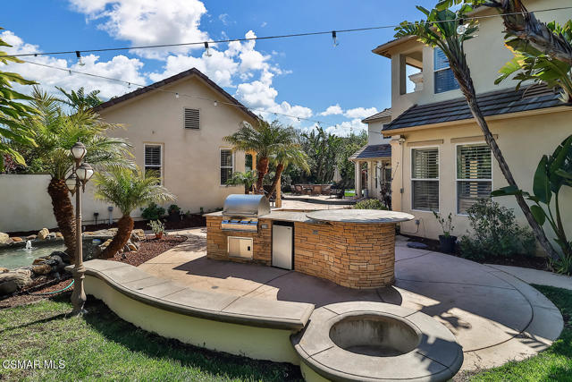 164 Via Sandra, Newbury Park CA: https://media.crmls.org/mediaz/b546c4e1-575a-49e6-8e39-25eeac254dd6.jpg