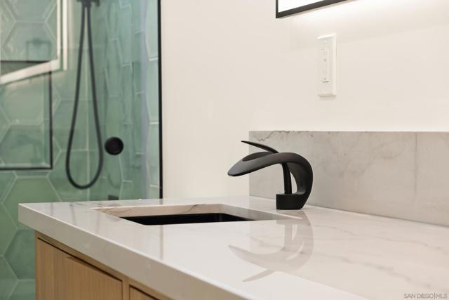 1531 33 Lieta St, San Diego CA: https://media.crmls.org/mediaz/b546d232-1d1c-41f2-97b5-a9aae712d2e4.jpg