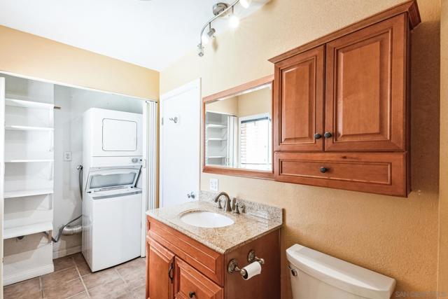 Image 21 of 30 For 23631 Country Villa Rd