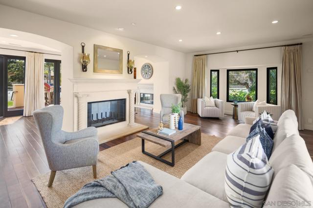 650 Glorietta Blvd, Coronado CA: https://media.crmls.org/mediaz/b5495bd6-9d23-4f98-a54f-02de4ea0a475.jpg