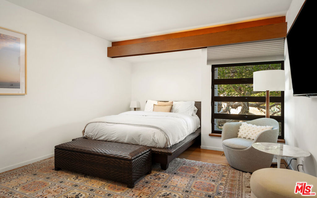 MLS #25617601 image #33