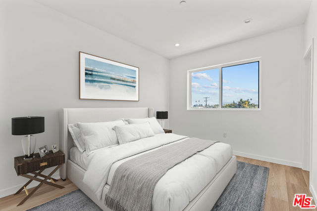 2919 Burnside Avenue, Los Angeles CA: https://media.crmls.org/mediaz/b54b19f9-b518-452b-b3d7-f7abd149bdd7.jpg