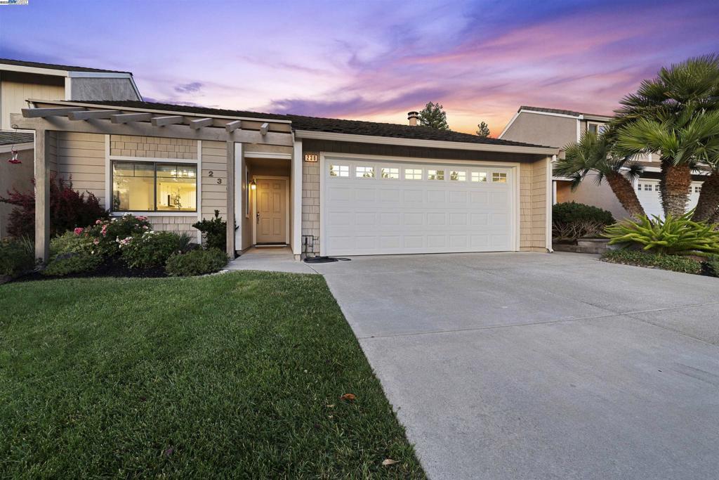 236 Tomas Way
