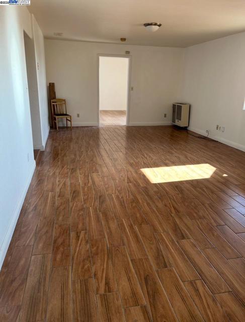 0 Robey Dr, Castro Valley CA: https://media.crmls.org/mediaz/b54c9e9f-95ba-4c5e-9fbd-33645efa5692.jpg