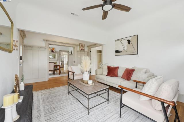 2155 42nd ave, Oakland CA: https://media.crmls.org/mediaz/b54d08ed-4e94-41e4-8f2b-47152f629af2.jpg