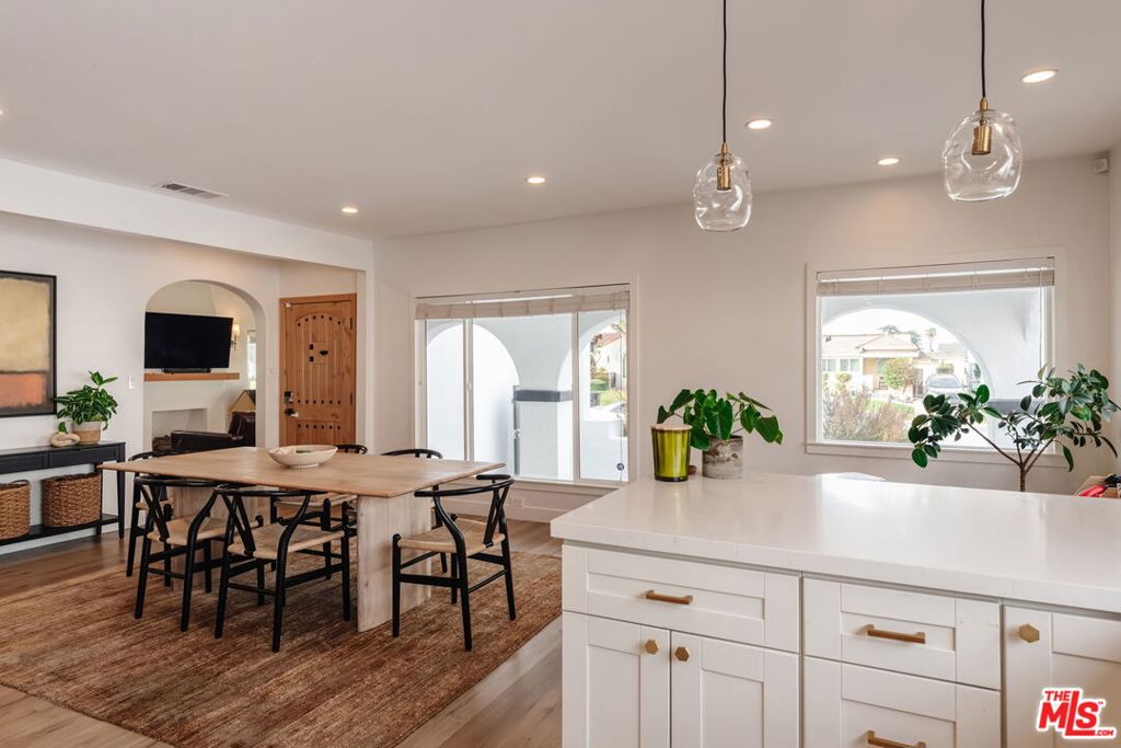 B54D1297 27D5 4C99 Bcb3 04Ded6928Ebd 2422 W 77Th Street, Inglewood, Ca 90305 &Lt;Span Style='BackgroundColor:transparent;Padding:0Px;'&Gt; &Lt;Small&Gt; &Lt;I&Gt; &Lt;/I&Gt; &Lt;/Small&Gt;&Lt;/Span&Gt;