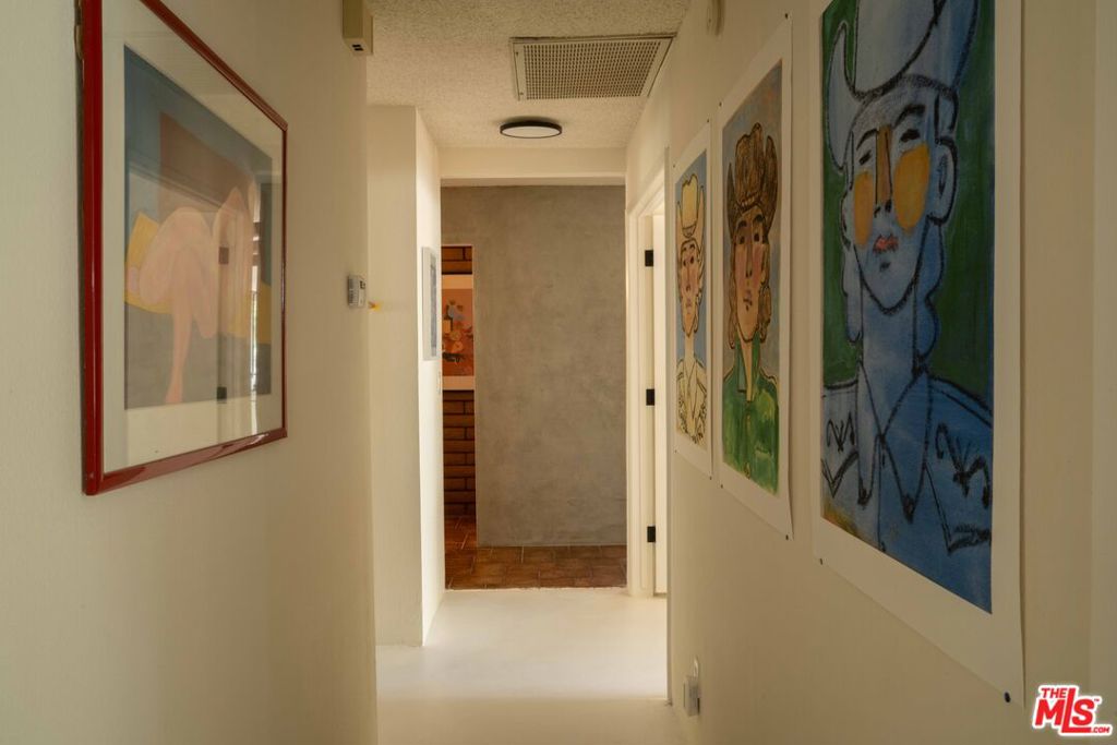 MLS #25598609 image #20