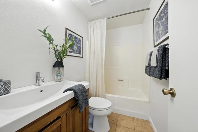 5241 Felicia Avenue, Livermore CA: https://media.crmls.org/mediaz/b54da405-929a-4654-8a25-0902a57a2189.jpg