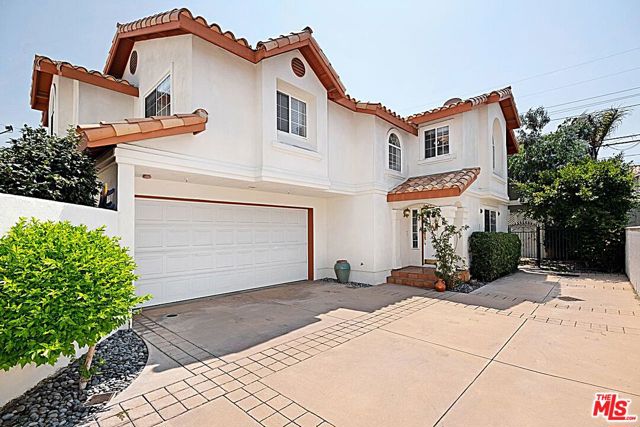 2222 Nelson Avenue, Redondo Beach, California 90278, 4 Bedrooms Bedrooms, ,2 BathroomsBathrooms,Residential,Sold,Nelson,21776480