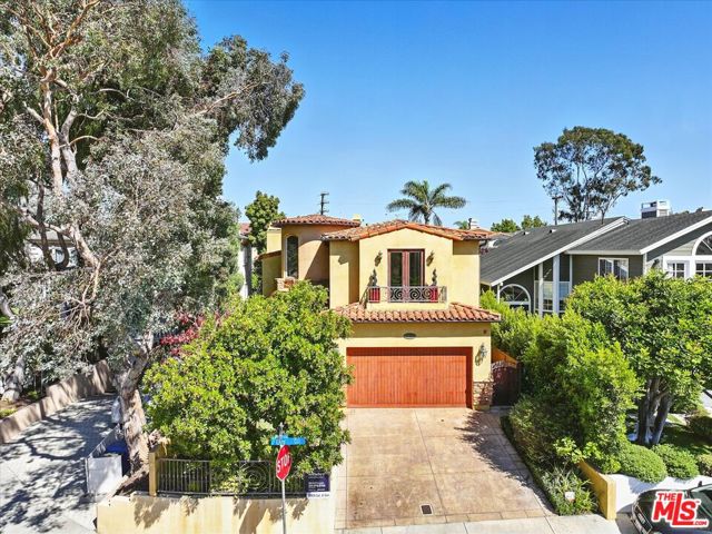 3200 Elm Avenue, Manhattan Beach, California 90266, 5 Bedrooms Bedrooms, ,4 BathroomsBathrooms,Residential,For Sale,Elm,25584821