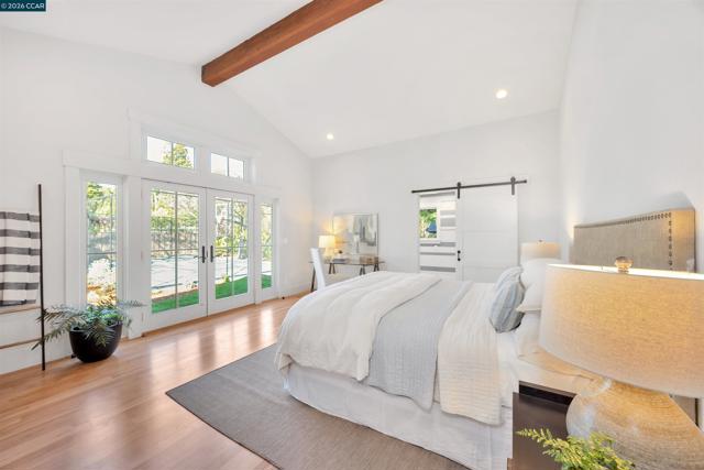 Image 26 of 53 For 942 Raintree Pl